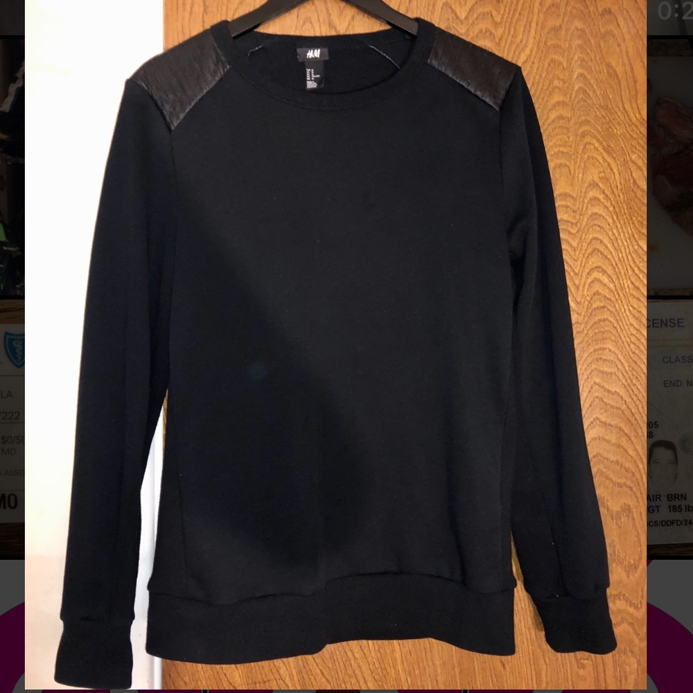 H&M leather shoulders crew neck sweatshirt!